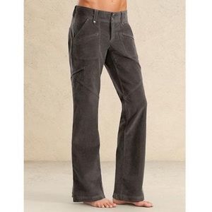 Athleta Gray Velvet Duster Cargo Pant